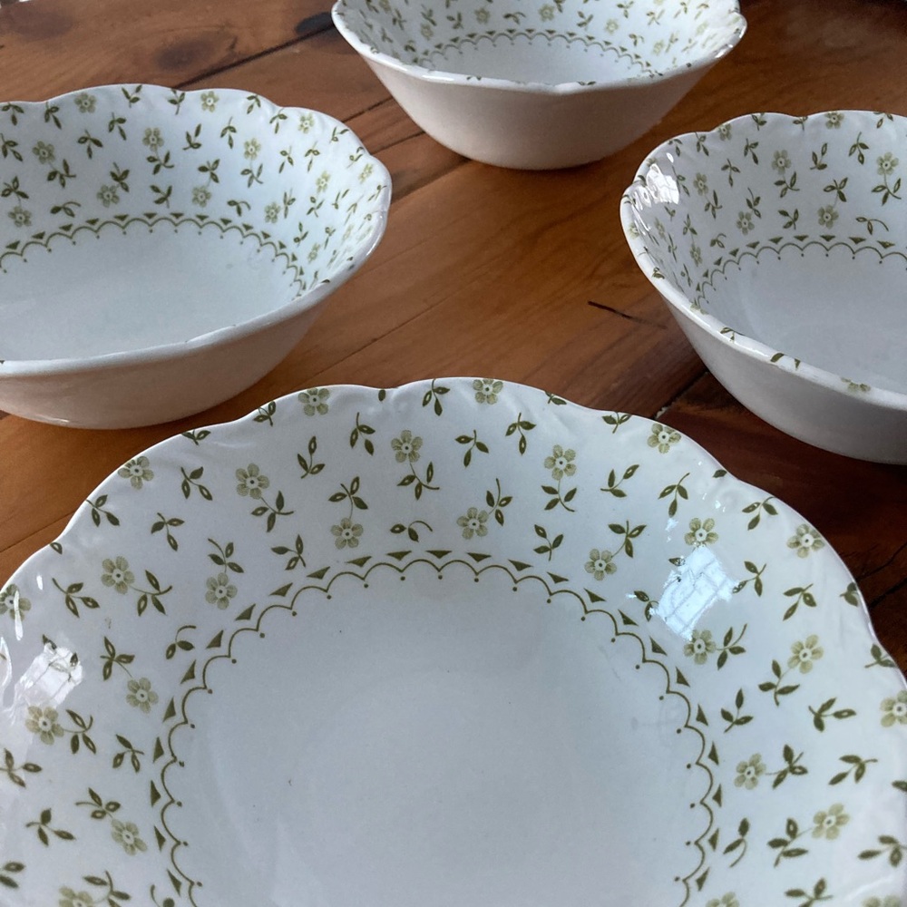 Meakin J&G | set of 4 Forget Me Not Green Coupe Cereal Bowls
